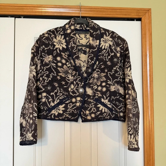 New Identity Womens Size Aztec Tapestry Cropped Blazer - Picture 1 of 8
